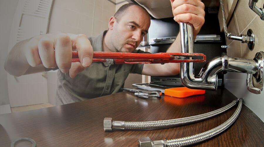 Professional tankless water heater installation in Gravois Mills, MO